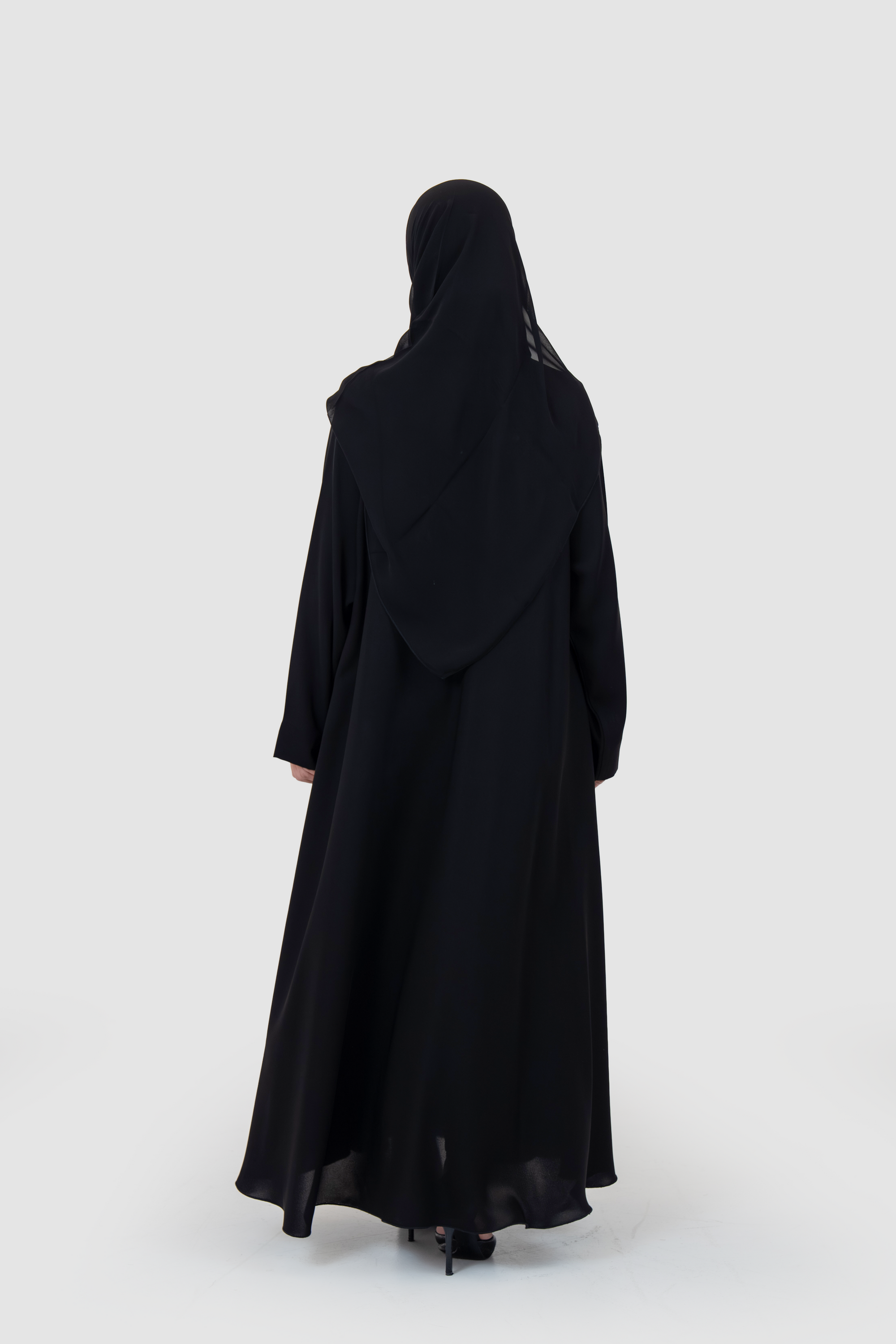 ميرا